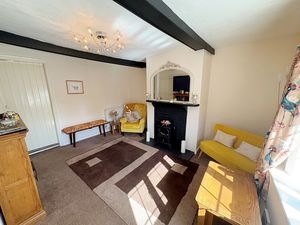 Lounge- click for photo gallery